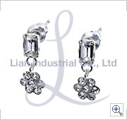 EAR39