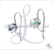 EAR44