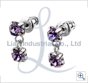 EAR87
